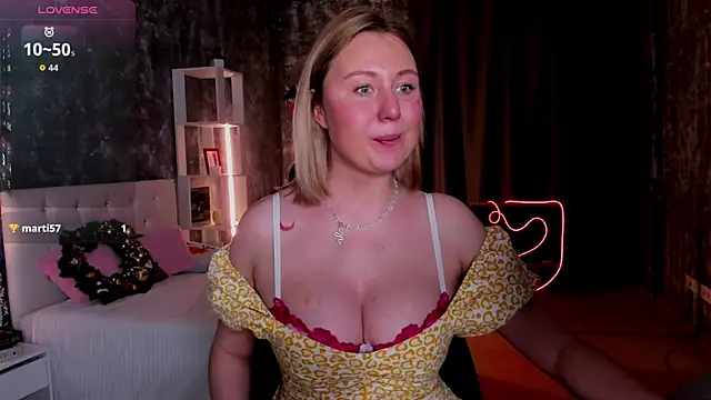 scent  of woman online show from 12-23-25, 01:36