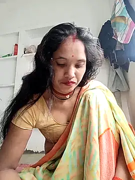 Snapshot of Cuty_tanya chatting on 02-25-26, 10:03 Cuty tanya online show from 02-25-26, 10:03