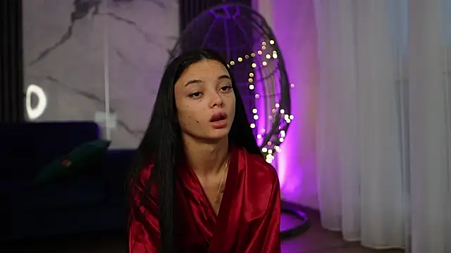 RachelRavee online show from 11-16-25, 05:13