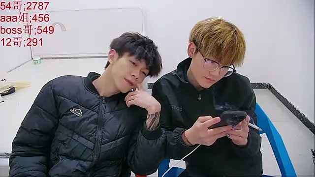 KK-cuteboy online show from 03-30-26, 02:29