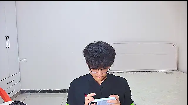KK-cuteboy online show from 05-24-26, 11:59