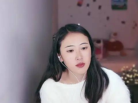 Queena  online show from 01-11-26, 03:28