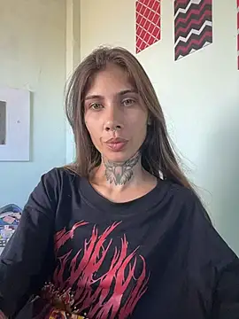 Snapshot of casalskunk chatting on 05-19-26, 01:17 casalskunk online show from 05-19-26, 01:17