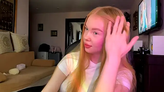 Snapshot of RaguelNicksons chatting on 11-12-25, 05:41 RaguelNicksons online show from 11-12-25, 05:41