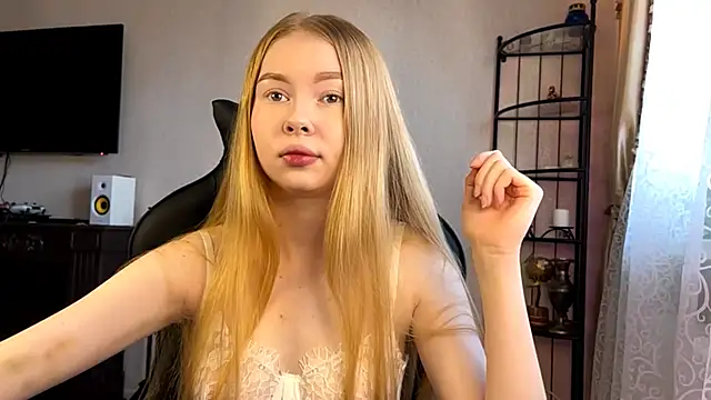 Snapshot of RaguelNicksons chatting on 11-20-25, 06:24 RaguelNicksons online show from 11-20-25, 06:24