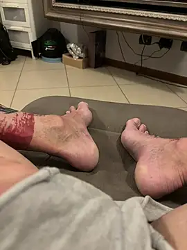 Sexy-feet78 online show from 04-20-26, 08:21