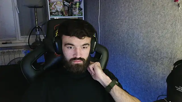 Nik Namee online show from 11-14-25, 07:01