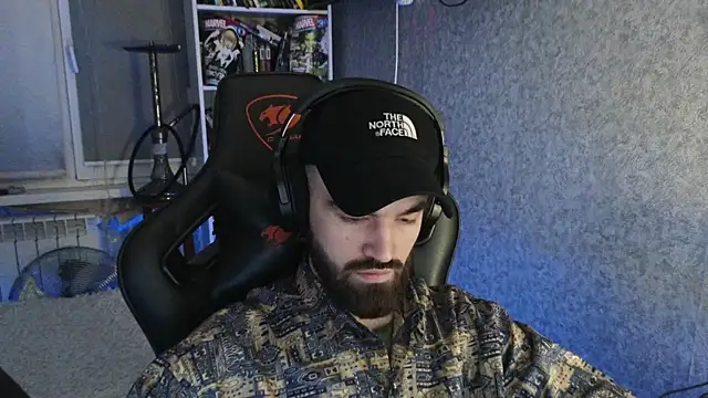 Nik Namee online show from 12-19-25, 12:06