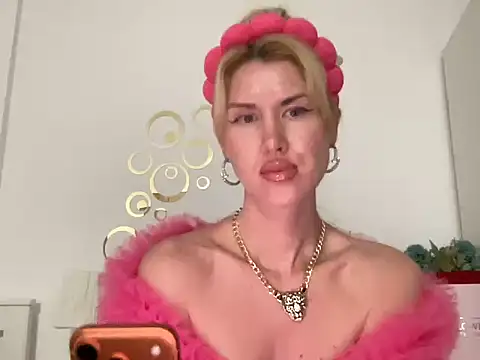 Ilymaris online show from 02-10-26, 12:37