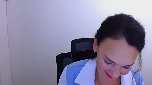 Snapshot of Rosie_Rosee chatting on 11-30-25, 12:20 Rosie Rosee online show from 11-30-25, 12:20