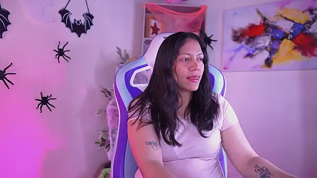 Snapshot of Cielo_Andrade chatting on 10-20-25, 12:27 Cielo Andrade online show from 10-20-25, 12:27