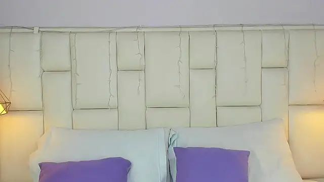 EmmaHolter online show from 11-06-25, 07:15