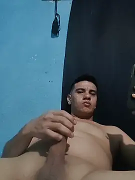 Aturo77 online show from 11-28-25, 05:43