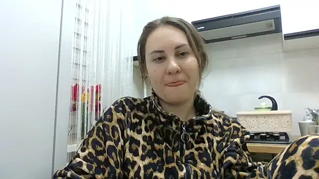 Snapshot of MeadowEyes chatting on 04-29-26, 07:42 MeadowEyes online show from 04-29-26, 07:42