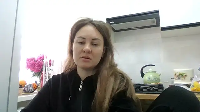 Snapshot of MeadowEyes chatting on 06-03-26, 06:49 MeadowEyes online show from 06-03-26, 06:49