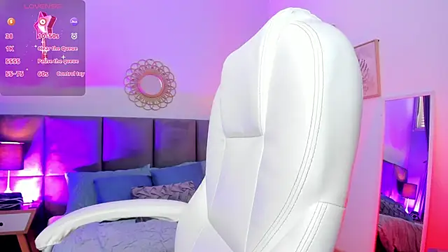 Tammy Carterr  online show from 11-20-25, 01:00