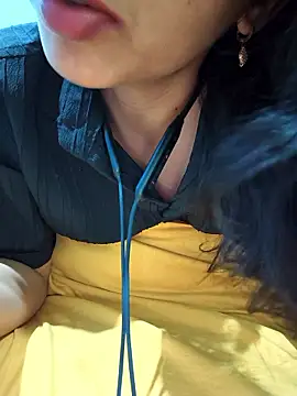 Snapshot of Royal_Shona chatting on 01-13-26, 06:46 Royal Shona online show from 01-13-26, 06:46