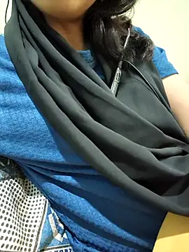 Snapshot of Royal_Shona chatting on 01-15-26, 07:06 Royal Shona online show from 01-15-26, 07:06