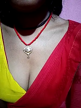 Snapshot of Royal_Shona chatting on 02-17-26, 05:37 Royal Shona online show from 02-17-26, 05:37