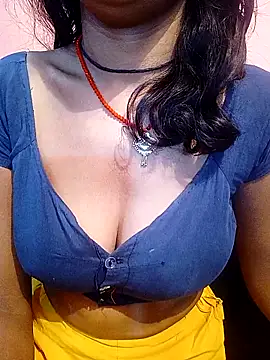 Snapshot of Royal_Shona chatting on 02-28-26, 10:44 Royal Shona online show from 02-28-26, 10:44