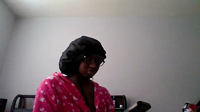 Snapshot of dezzidavill chatting on 02-15-26, 03:20 dezzidavill online show from 02-15-26, 03:20