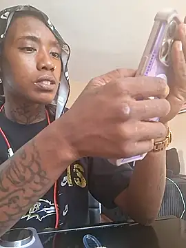 dezzidavill online show from 08-05-26, 04:54