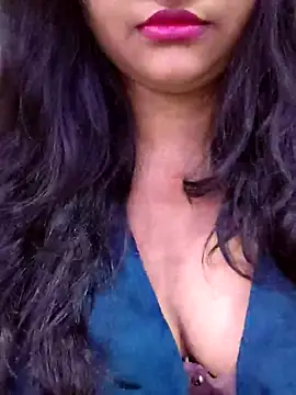 naina5 online show from 10-16-25, 11:00