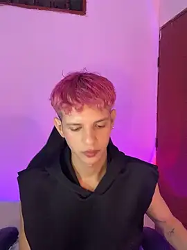 tylernova online show from 11-18-25, 03:34