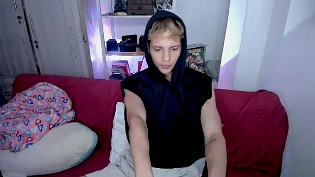 tylernova online show from 01-09-26, 02:58