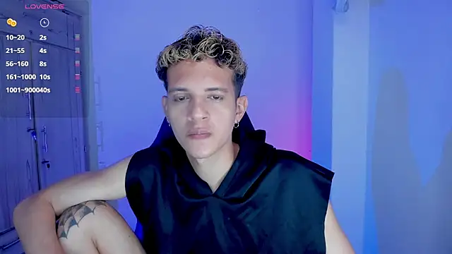 tylernova online show from 03-09-26, 03:43