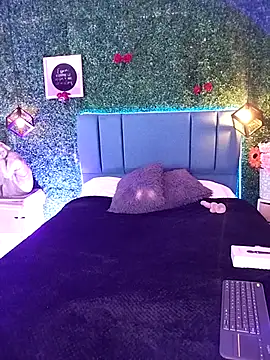 Kiaraa88 online show from 04-10-26, 08:35