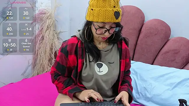 Snapshot of CHIARAJJONES chatting on 11-07-25, 01:11 CHIARAJJONES online show from 11-07-25, 01:11