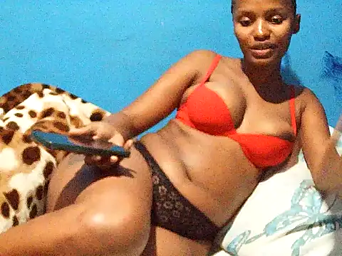 Snapshot of STOCKS24 chatting on 10-25-25, 12:07 STOCKS24 online show from 10-25-25, 12:07