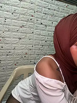 Snapshot of CelestSkyy chatting on 11-13-25, 08:30 CelestSkyy online show from 11-13-25, 08:30