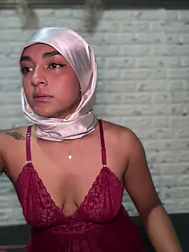 Snapshot of CelestSkyy chatting on 04-04-26, 11:02 CelestSkyy online show from 04-04-26, 11:02