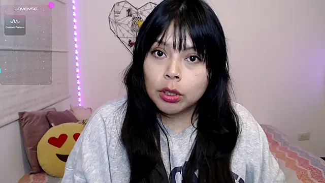 EllieMoonX online show from 06-06-26, 11:53