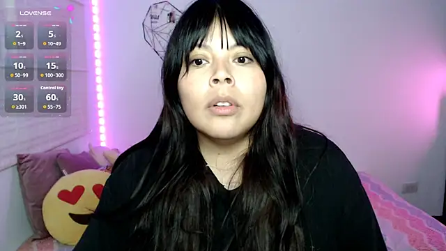 Snapshot of EllieMoonX chatting on 07-02-26, 03:23 EllieMoonX online show from 07-02-26, 03:23