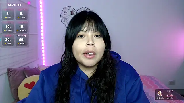 Snapshot of EllieMoonX chatting on 07-14-26, 12:13 EllieMoonX online show from 07-14-26, 12:13