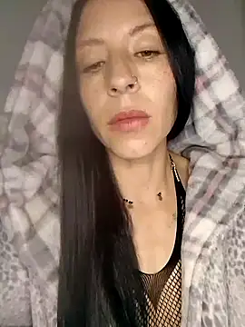 you yuyuu online show from 10-19-25, 02:12