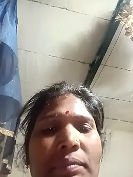 Hot hat online show from 10-12-25, 11:37