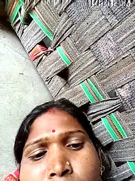 Hot hat online show from 10-16-25, 06:36