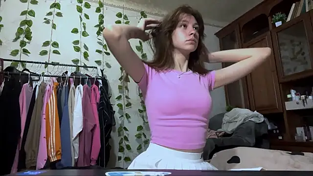 WildPeachh online show from 11-27-25, 07:38