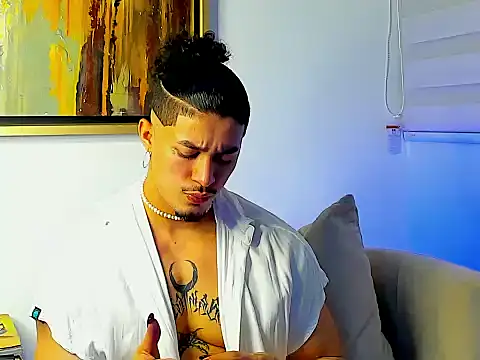 Snapshot of jasson_rodriguez69 chatting on 10-25-25, 03:47 jasson rodriguez69 online show from 10-25-25, 03:47