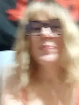 Amelialove42 online show from 03-22-26, 04:32