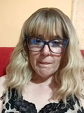 Amelialove42 online show from 06-09-26, 07:03
