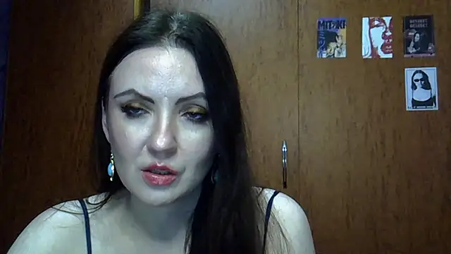 Snapshot of Kalorinn chatting on 03-23-26, 01:31 Kalorinn online show from 03-23-26, 01:31