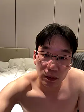 zhenzhen666 online show from 11-08-25, 03:23