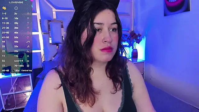 azul vera online show from 11-11-25, 01:22