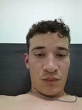 extrovertidoG online show from 11-28-25, 04:48