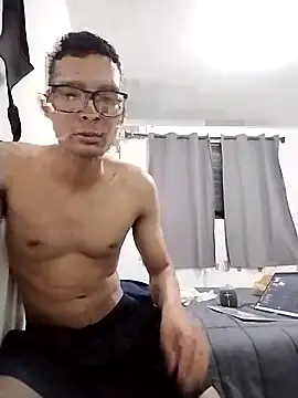 Snapshot of JonaTorres chatting on 10-26-25, 02:17 JonaTorres online show from 10-26-25, 02:17